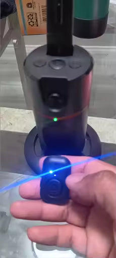 Works great for TikTok and Instagram Reels, a bit heavier than expected but still comfortable.