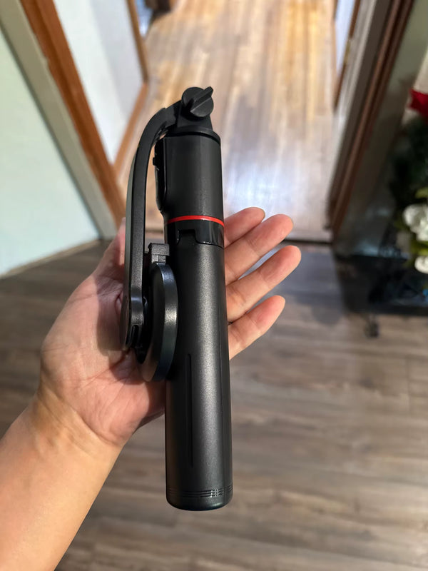 It works well for me as both a selfie stick and for just putting it on the counter for hands free video calls while im cooking.